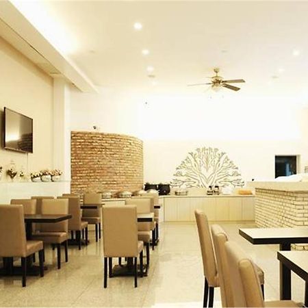 Ji Hotel Shanghai Lujiazui מראה חיצוני תמונה