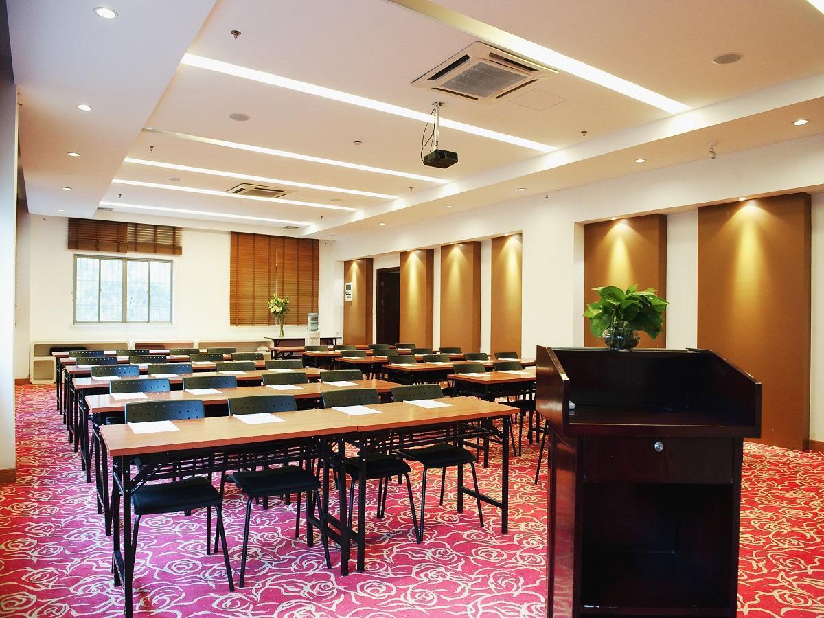 Ji Hotel Shanghai Lujiazui מראה חיצוני תמונה