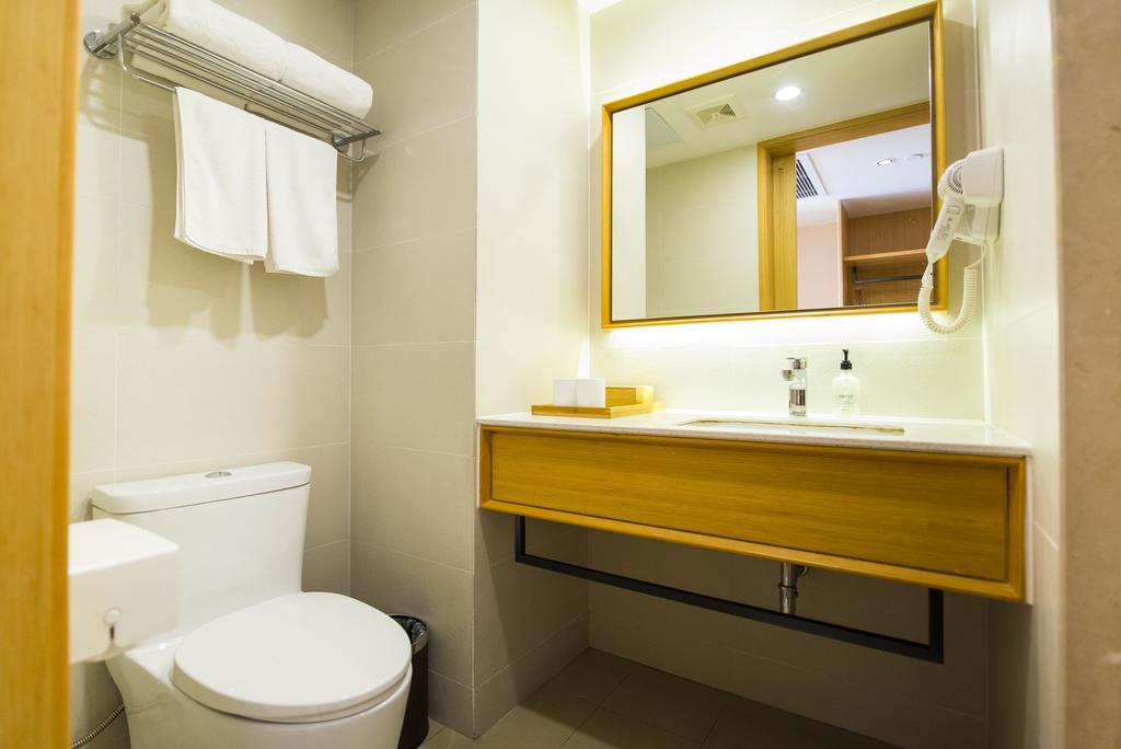 Ji Hotel Shanghai Lujiazui מראה חיצוני תמונה