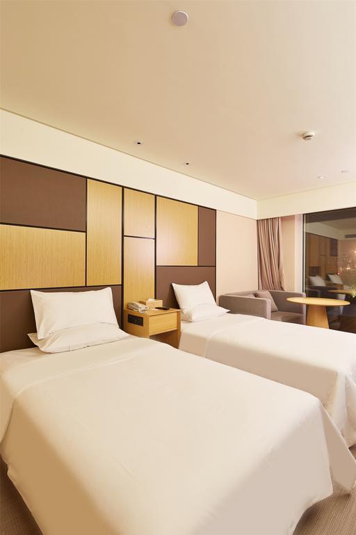 Ji Hotel Shanghai Lujiazui מראה חיצוני תמונה